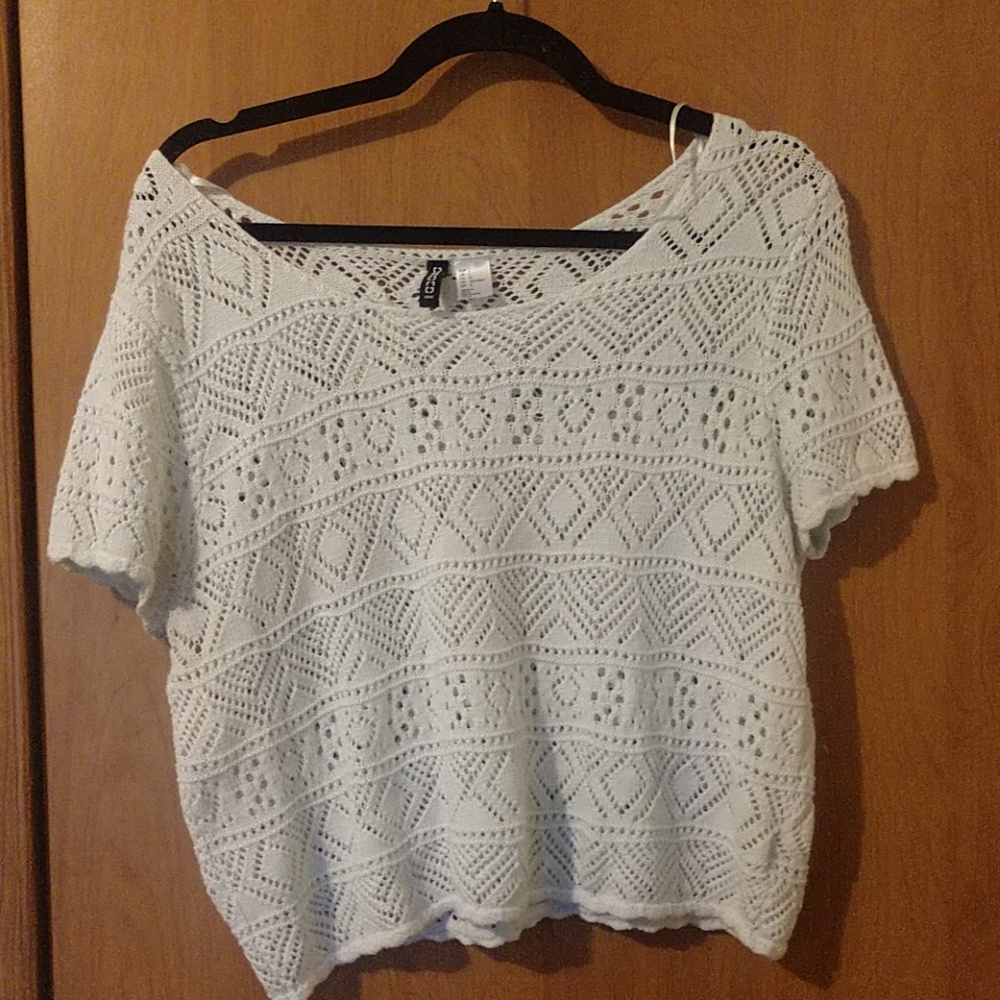 White crocheted crop top